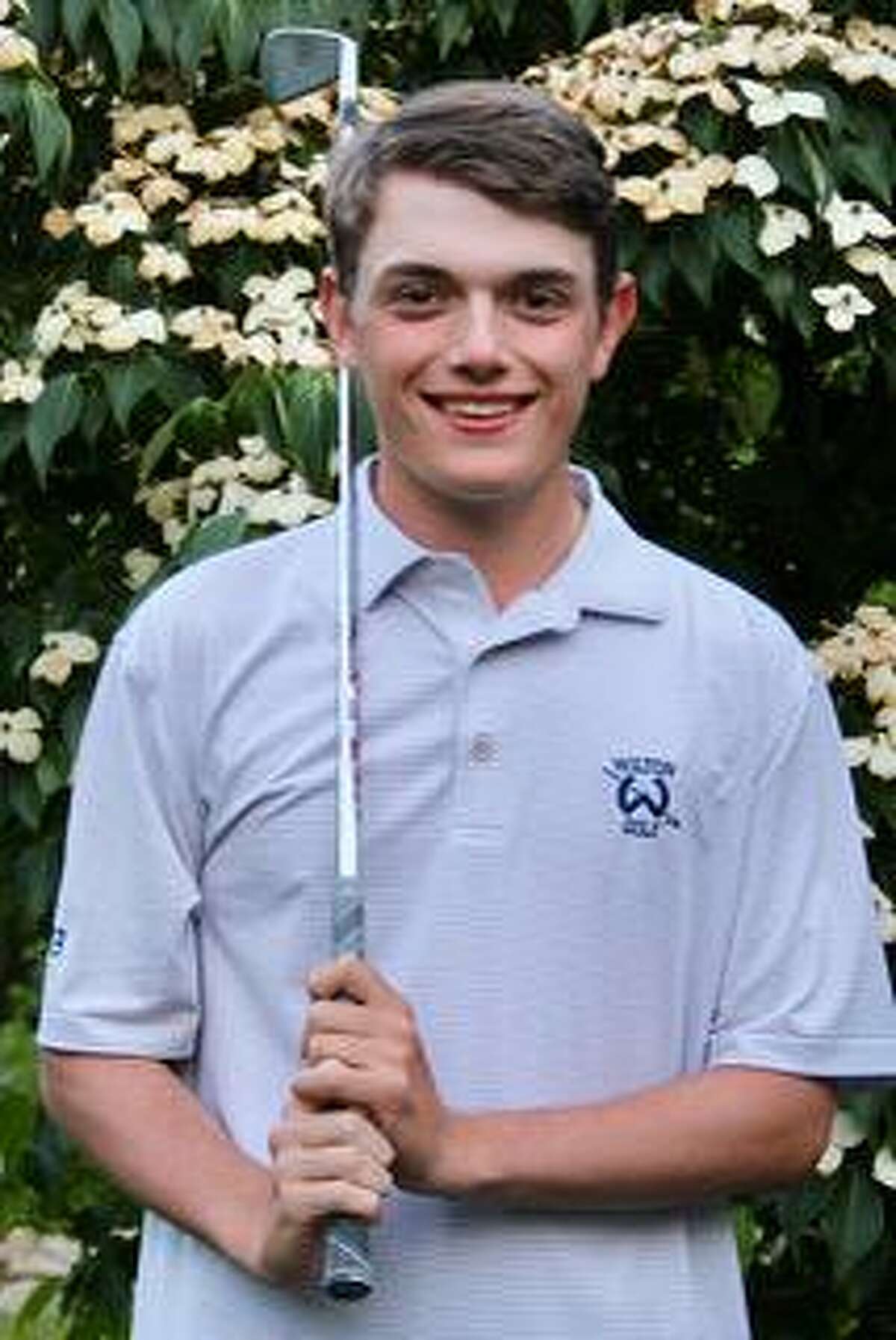 Alex Elia of Wilton will be representing the state on the New England Junior golf team.