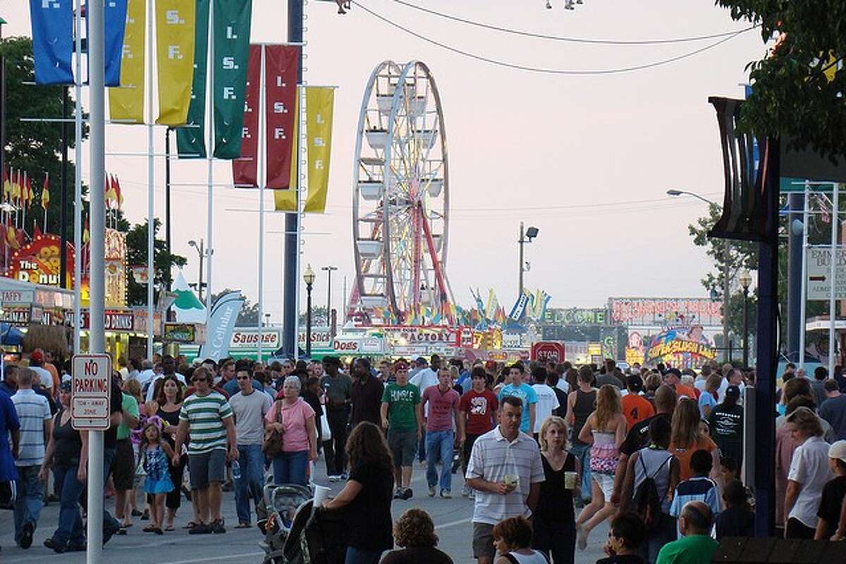 2 days of discounted carnival rides at Illinois State Fair