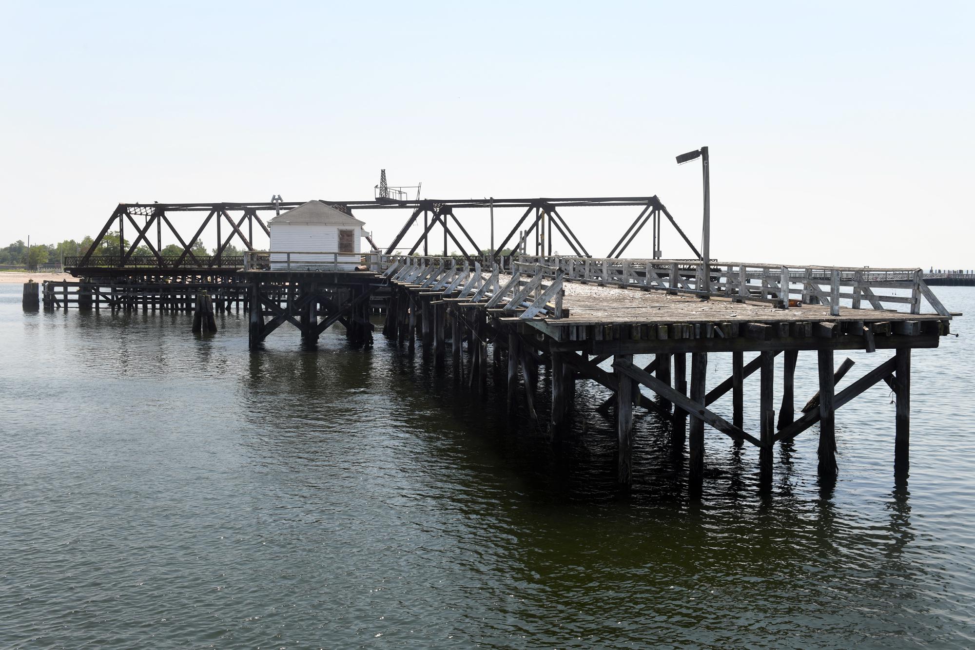 Bridgeport to demolish Pleasure Beach bridge, no replacement planned - Vimarsana News