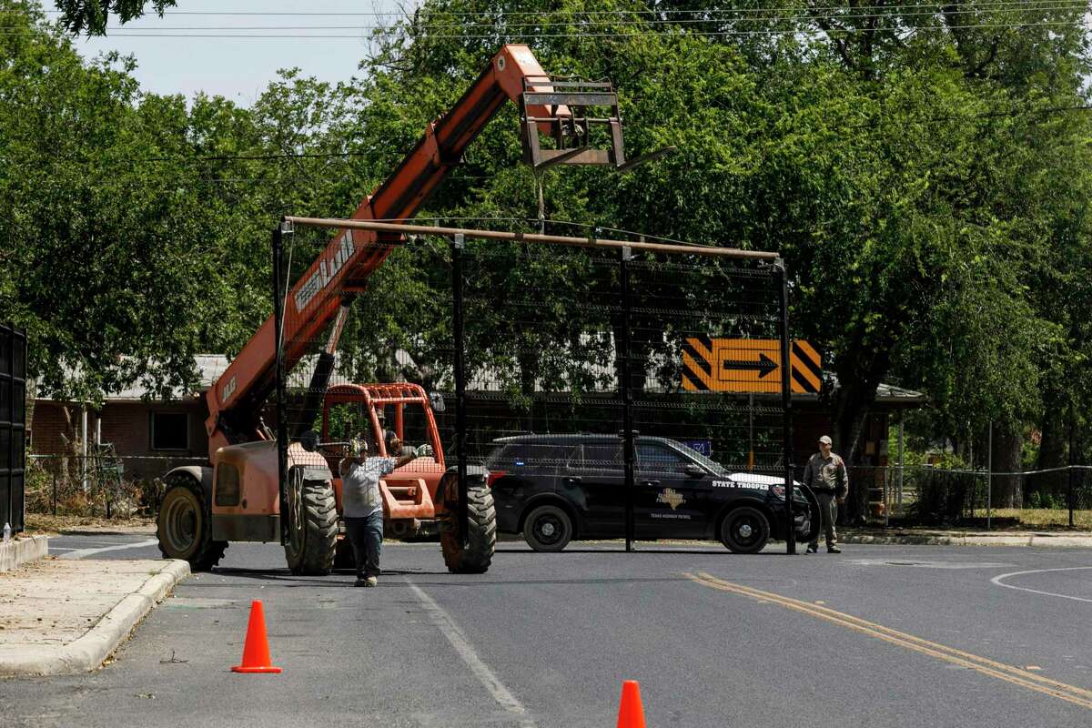 Some Uvalde parents are choosing smaller nearby school districts