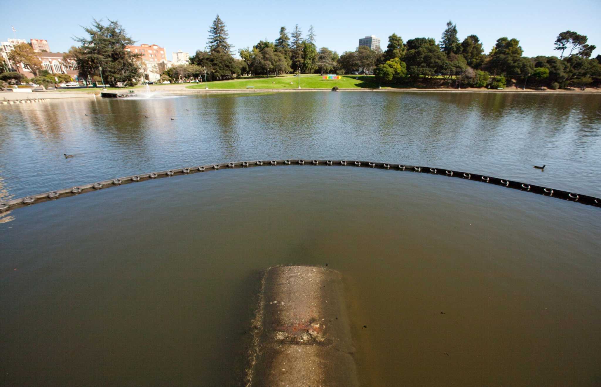 Oakland residents advised to avoid Lake Merritt water amid possible