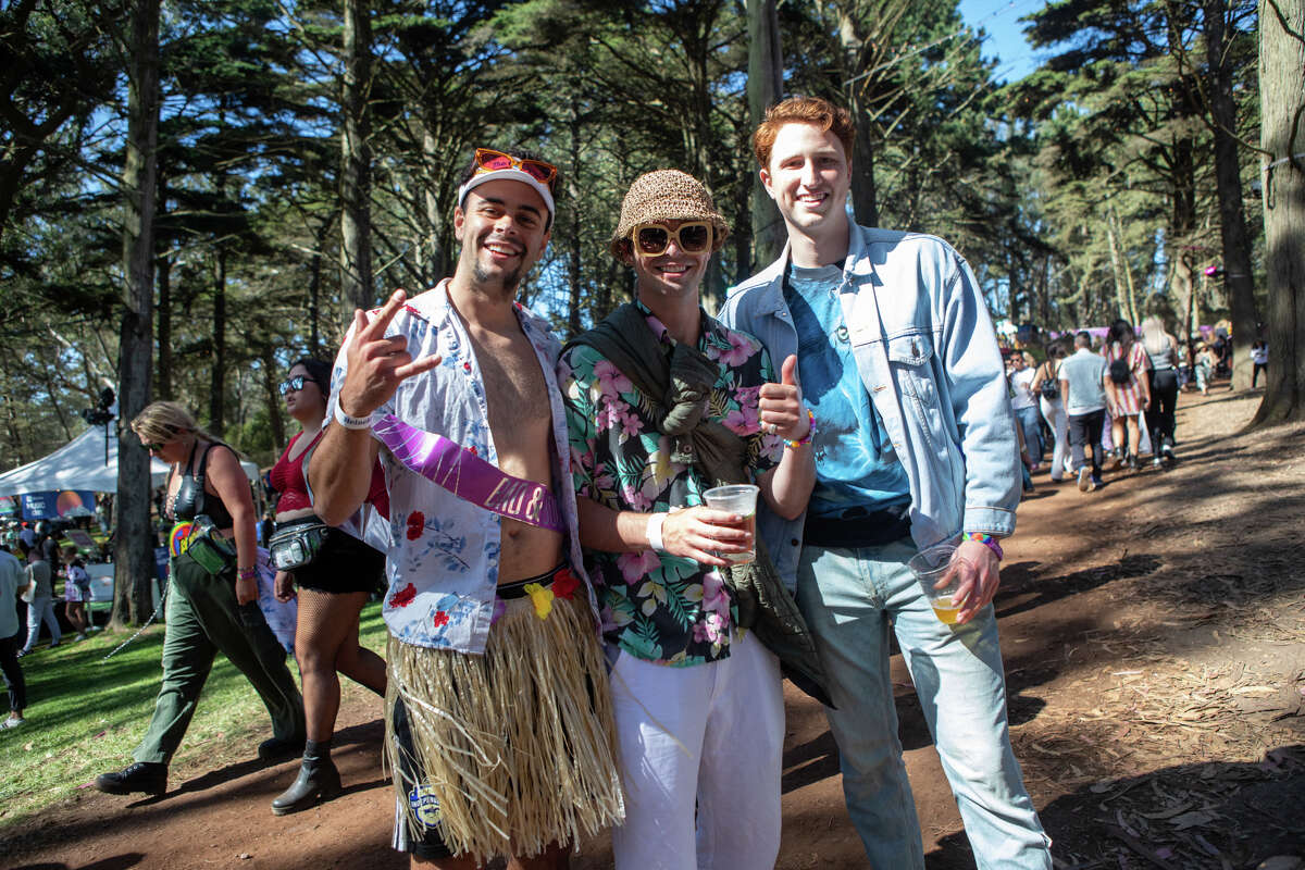 (De izquierda a derecha) Matthias Solow, Robbie Davidson y Gustav Bergmann en Outside Lands en Golden Gate Park en San Francisco, California, el 6 de agosto de 2022.