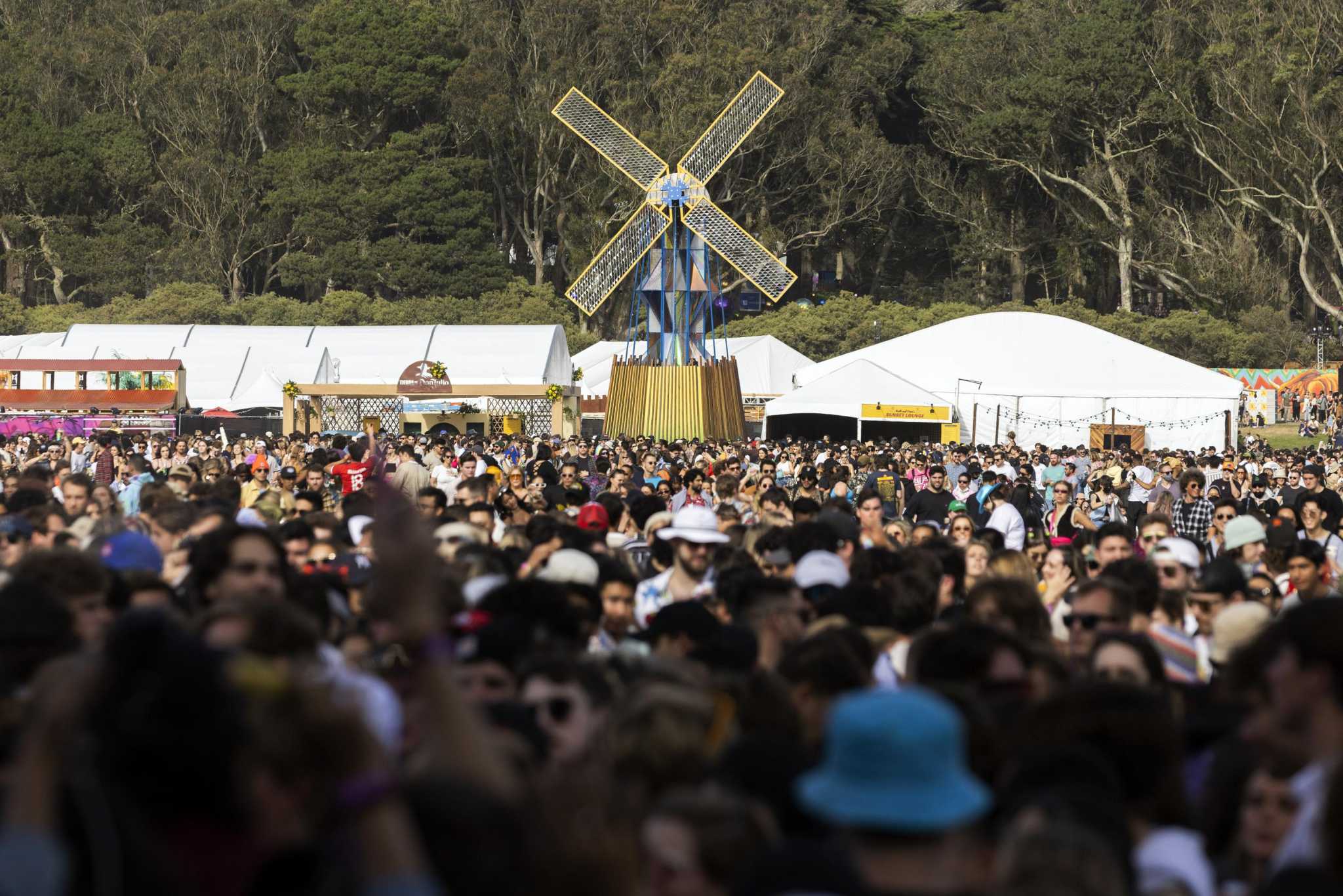 Leaving Outside Lands can be frustrating and expensive. Here are tips on getting home from the music festival - Vimarsana News