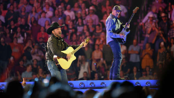 Garth Brooks reveals his abs, favorite BBQ, hilarious fitness tips, and  more ahead of his NRG Stadium show - CultureMap Houston