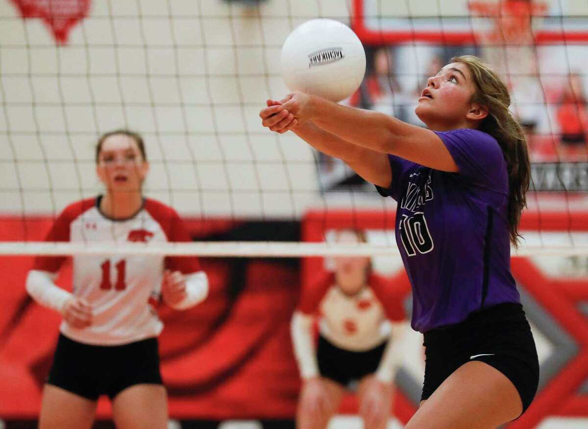 Willis’ Savannah Paske (10) returns a hit during a non-district high school volleyball match at Splendora High School, Friday, Aug. 20, 2021, in Splendora.