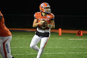 Bloomfield's Foster comfortable at QB in second year