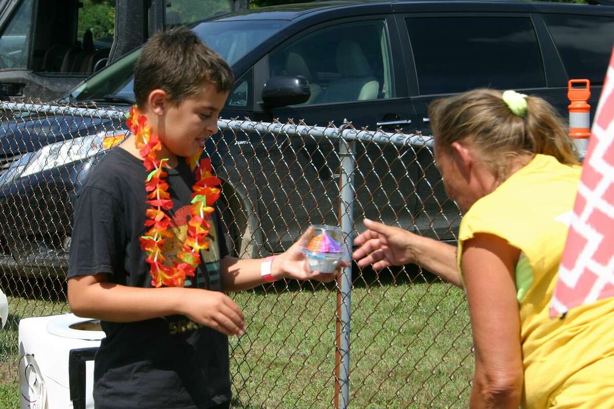 The Village of Barryton celebrated its annual Homecoming Days Beach Bash this weekend, with games, contests, food, live music and a softball tournament..