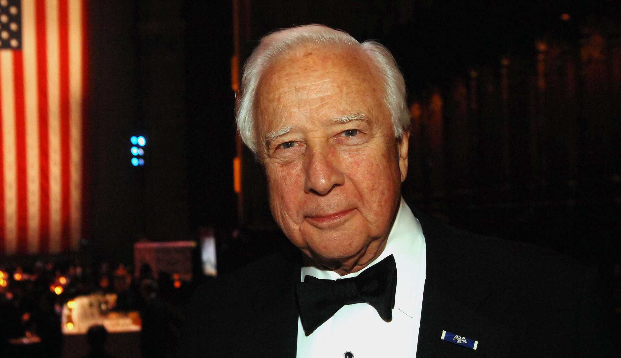 David McCullough, Two-Time Pulitzer Prize-Winning Author, Dies at 89