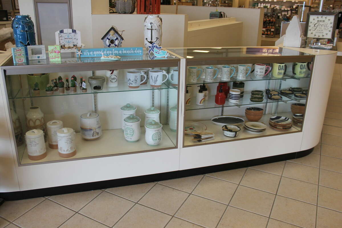 Wholesale warehouse in Caro opens to supply small businesses