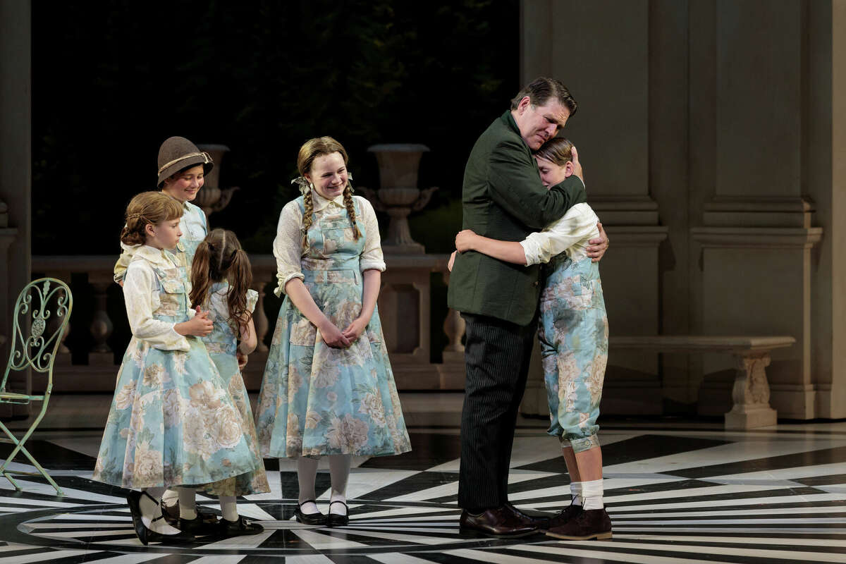 L to R: Cordelia Dziuban as Brigitta, Nadia Butterman as Gretl, Oliver Horvath as Kurt, Michael Mayes as Captain von Trapp, and Gavin Grady as Friedrich in The Glimmerglass Festival's 2022 production of Rodgers & Hammerstein's "The Sound of Music." Photo: Karli Cadel/The Glimmerglass Festival