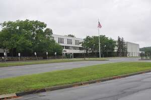 Ridgefield schools hire new food service provider