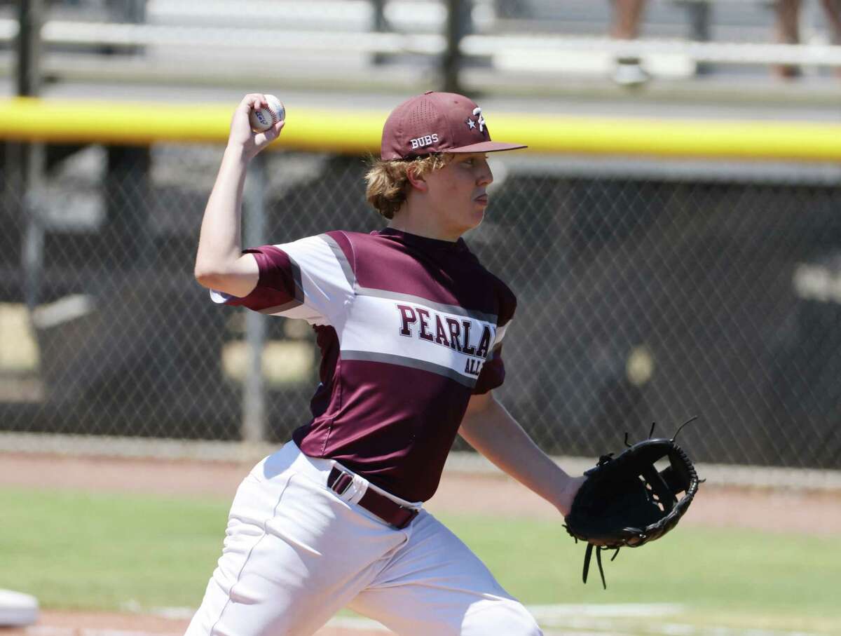 Pearland Little League pitcher hugged by player he hit with pitch