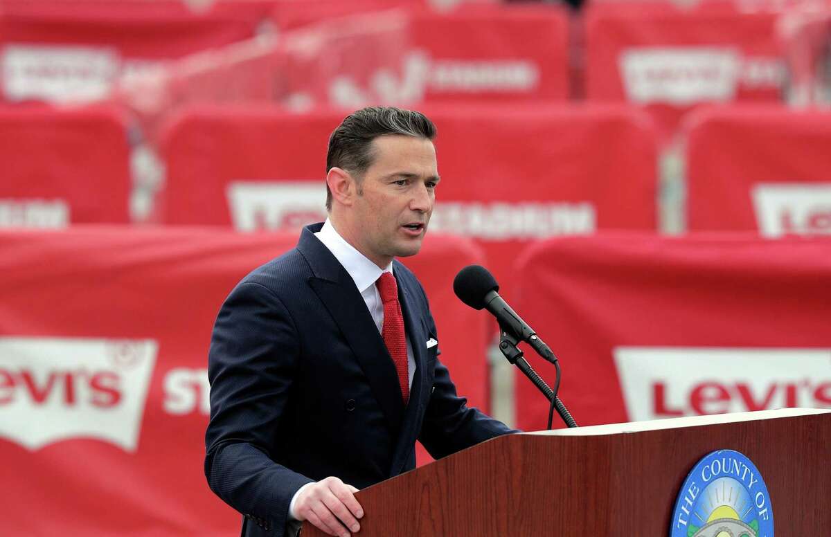 Bay Area legends flock to Santa Clara to cheer on the 49ers