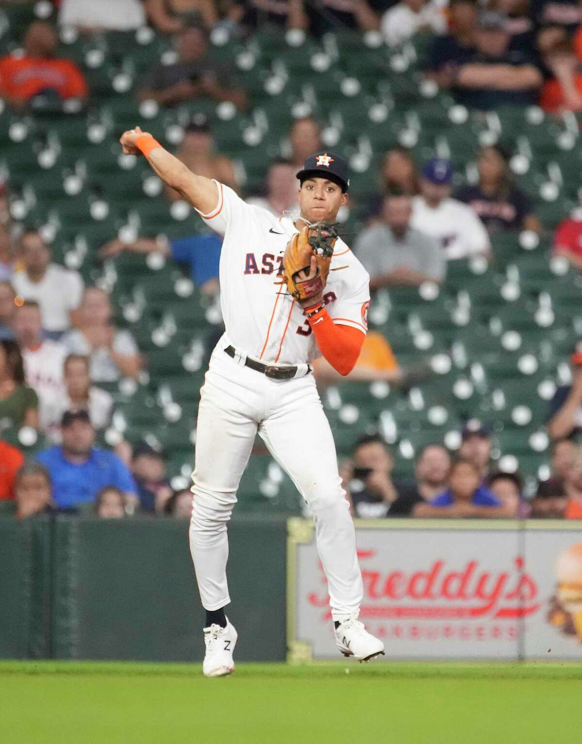 Houston Astros: Lineup construction becomes more complicated