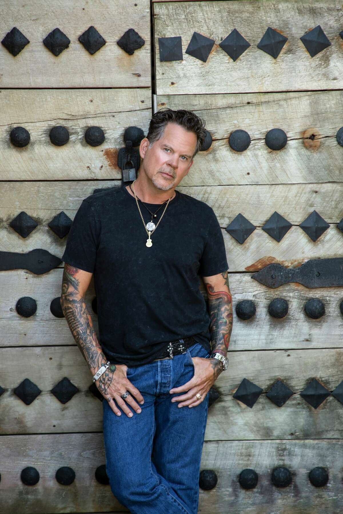 Country music star Gary Allan will perform at Floore's Country Store as part of his "Ruthless" tour.