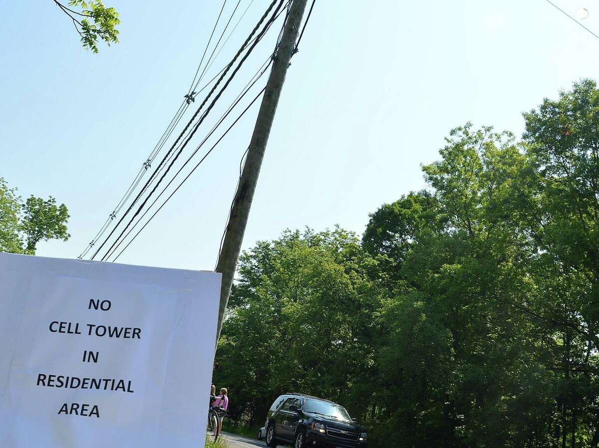Proposed Westport cell tower gets pushback at Siting Council hearings,  other sites suggested