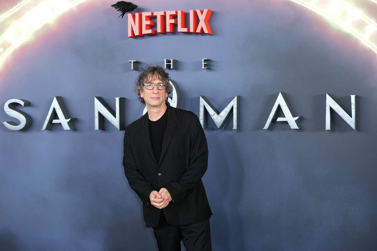 Author Neil Gaiman attends "The Sandman" World Premiere at BFI Southbank on August 03, 2022, in London, England.