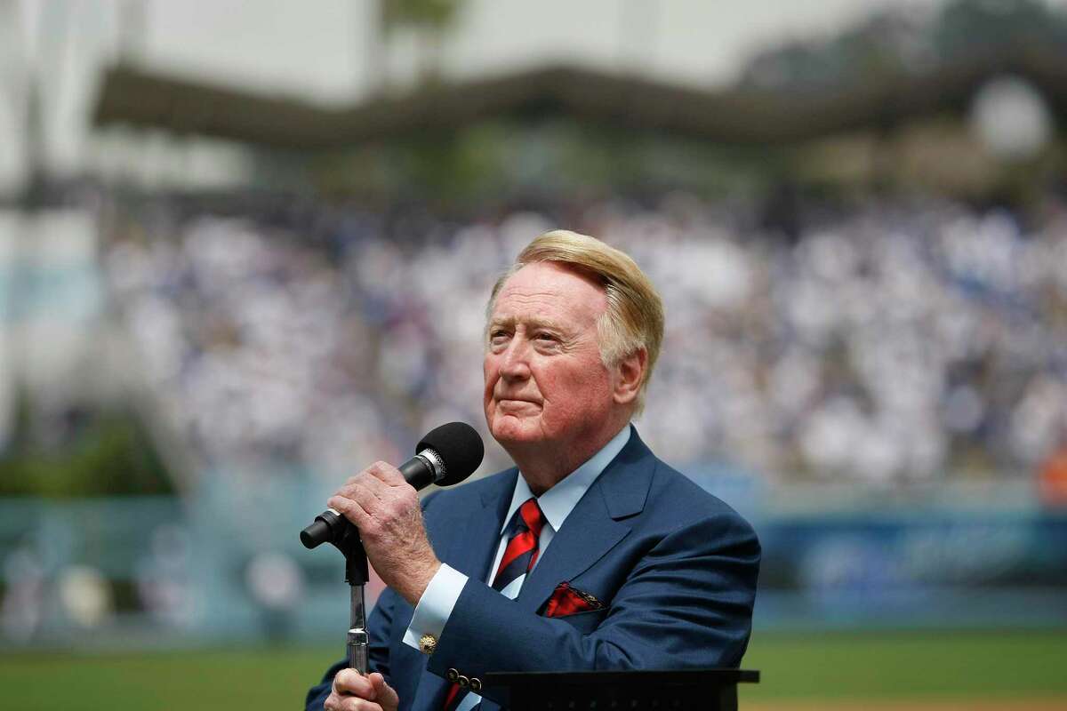 Scully says 'It's Time for Dodgers Baseball!' 