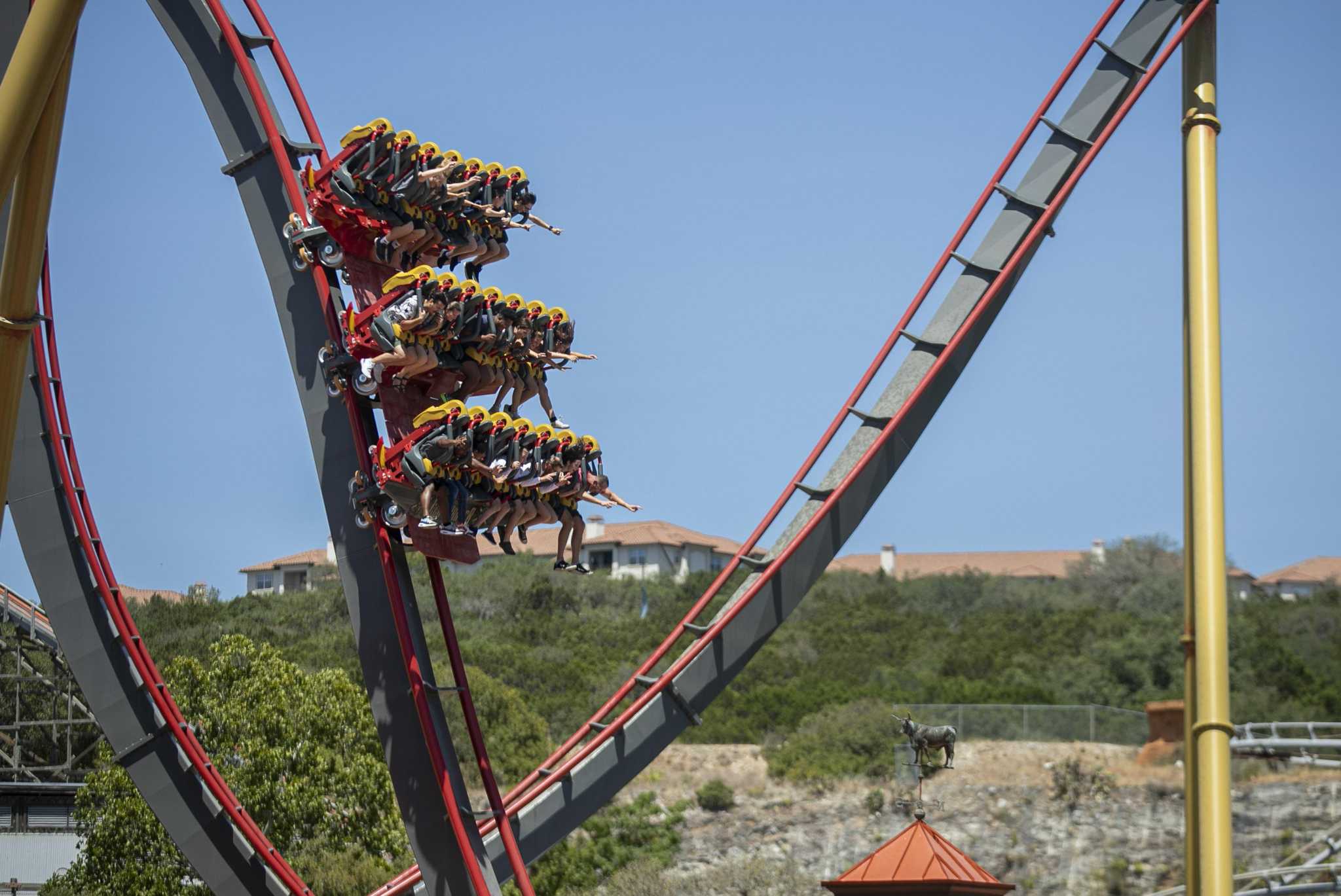 Six Flags Attendance Down As Discount Offers End Revenue And Profit Fall