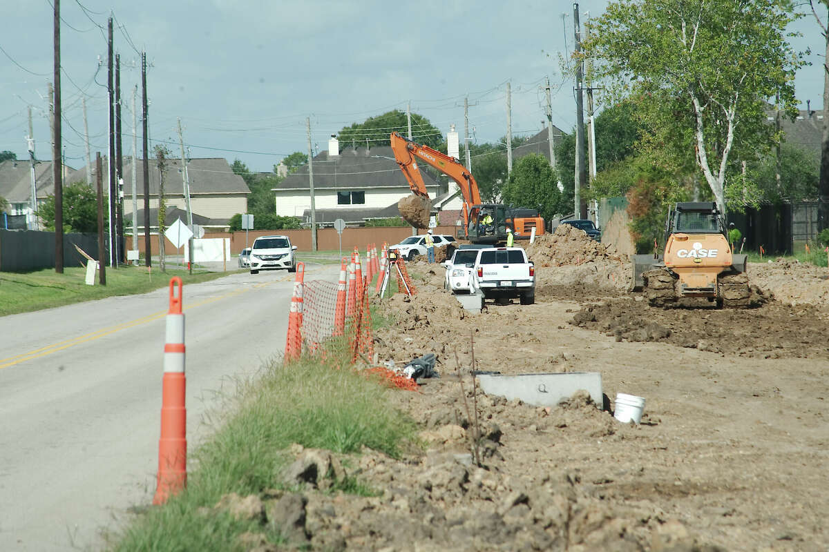 Some property owners and developers will now be able to opt out of the sidewalk construction requirement and instead pay a fee into a new fund that the city will then use to build sidewalks across Houston.