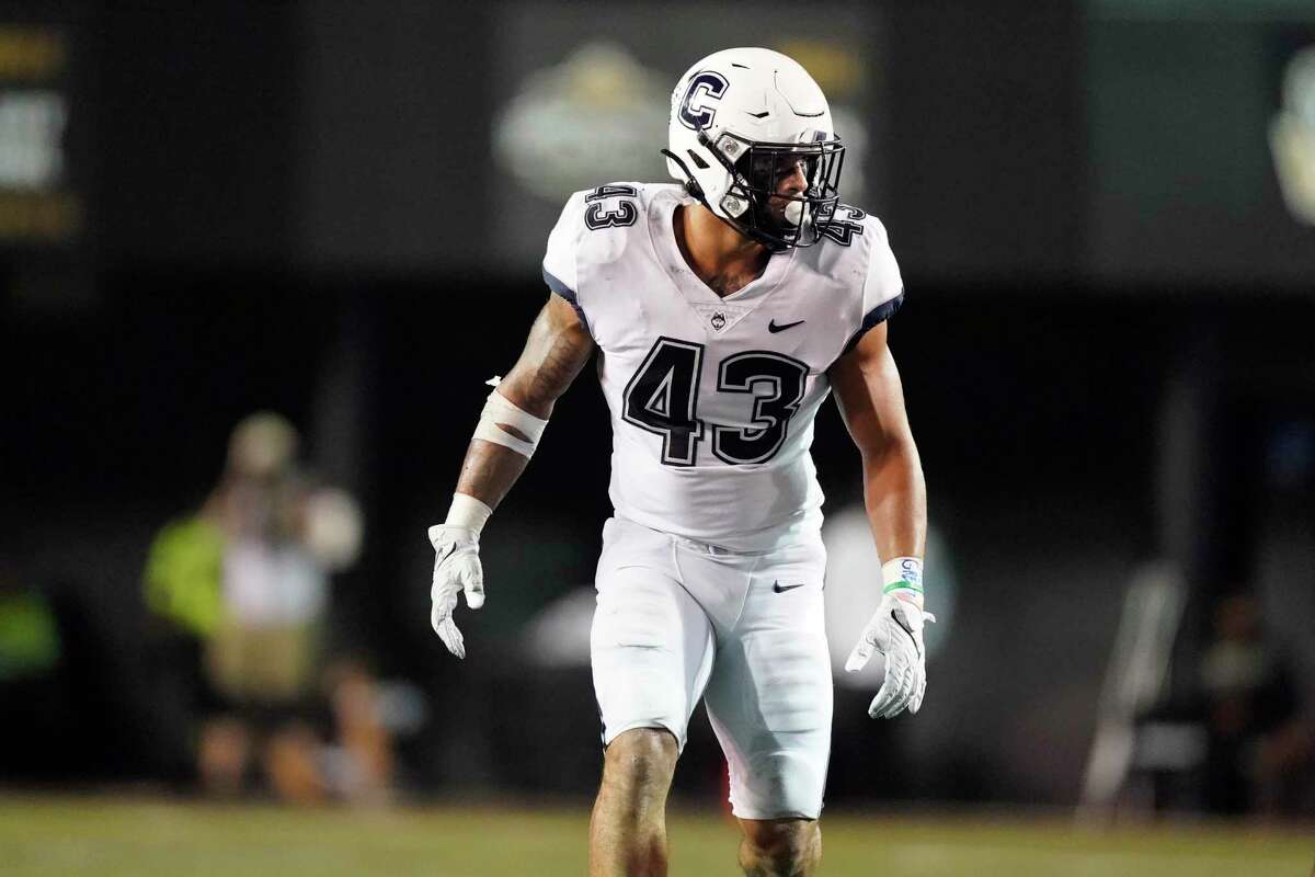 Who are Connecticut players on the UConn football roster? Here’s the