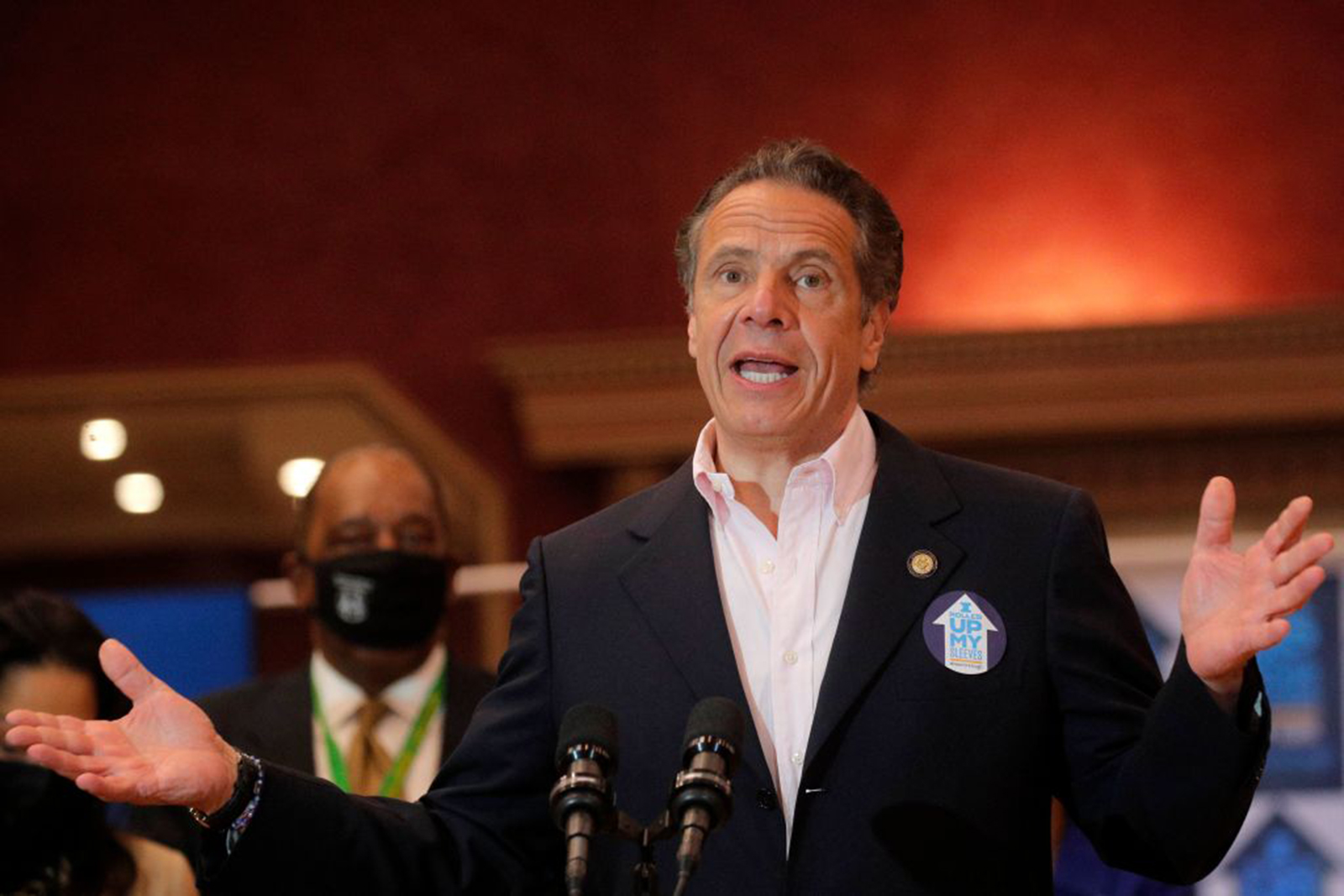 Petition calls to ban Gov. Cuomo from Buffalo Bills playoff game