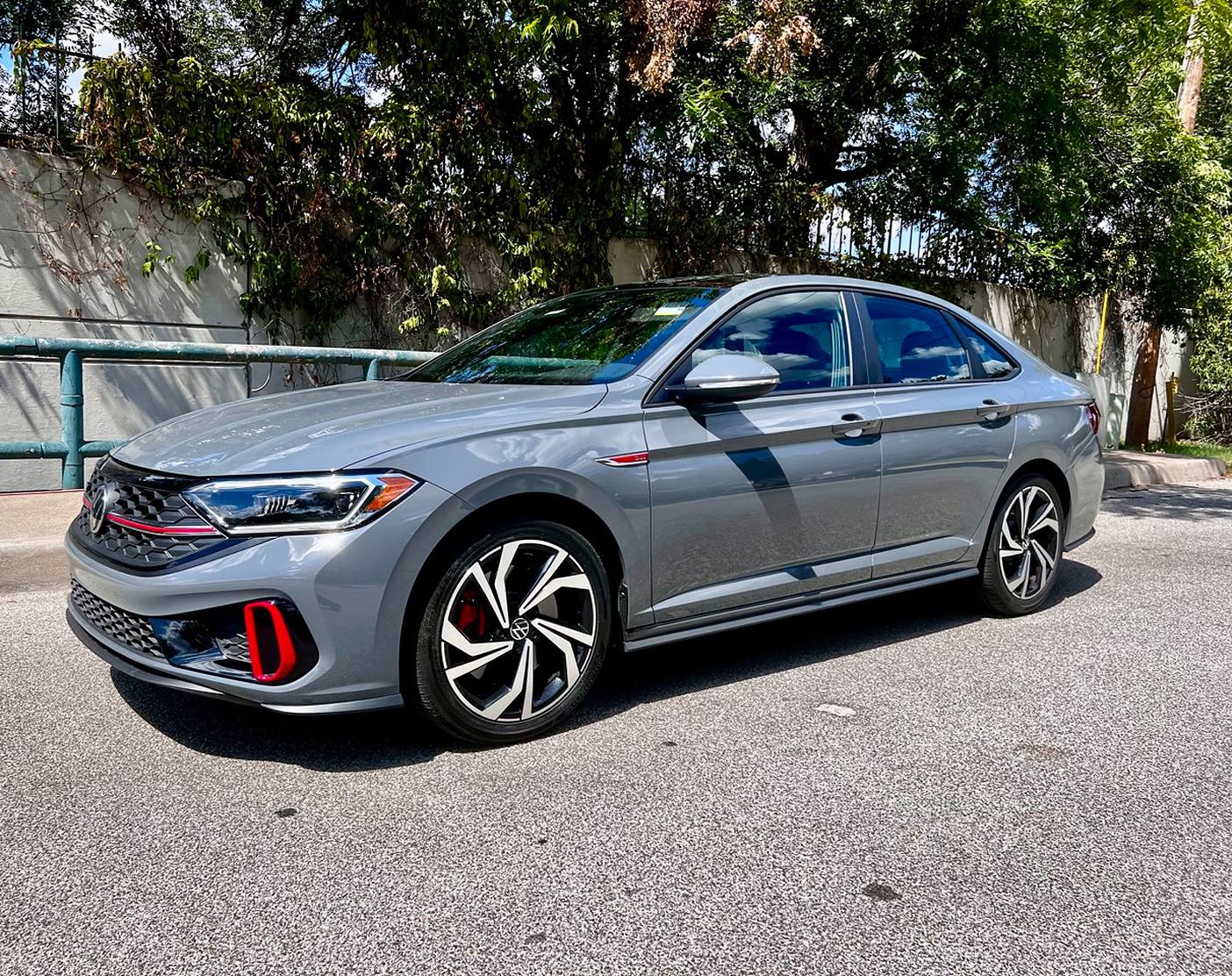 REVIEW 2022 Volkswagen Jetta GLI Autobahn