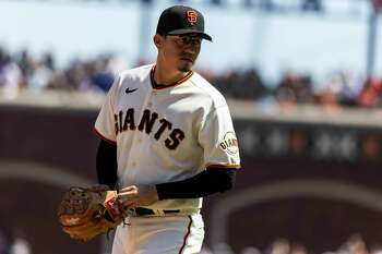 SF Giants: Wilmer Flores wins 2022 Willie Mac Award - Sports
