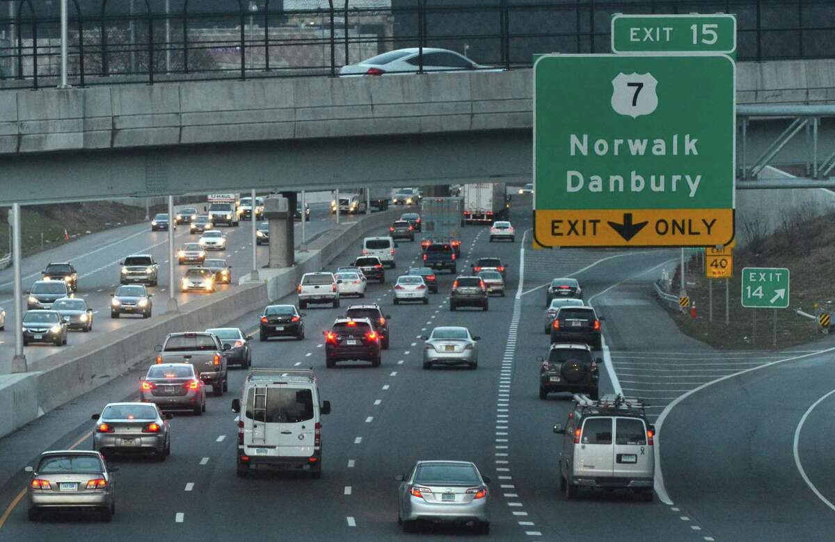 Traffic moves northbound along Interstate 95 by exit 14 and 15 where entrance and exits ramps have been exteded to help motorists merge on and off the highway on Wednesday February 1, 2017 in Norwalk Conn.
