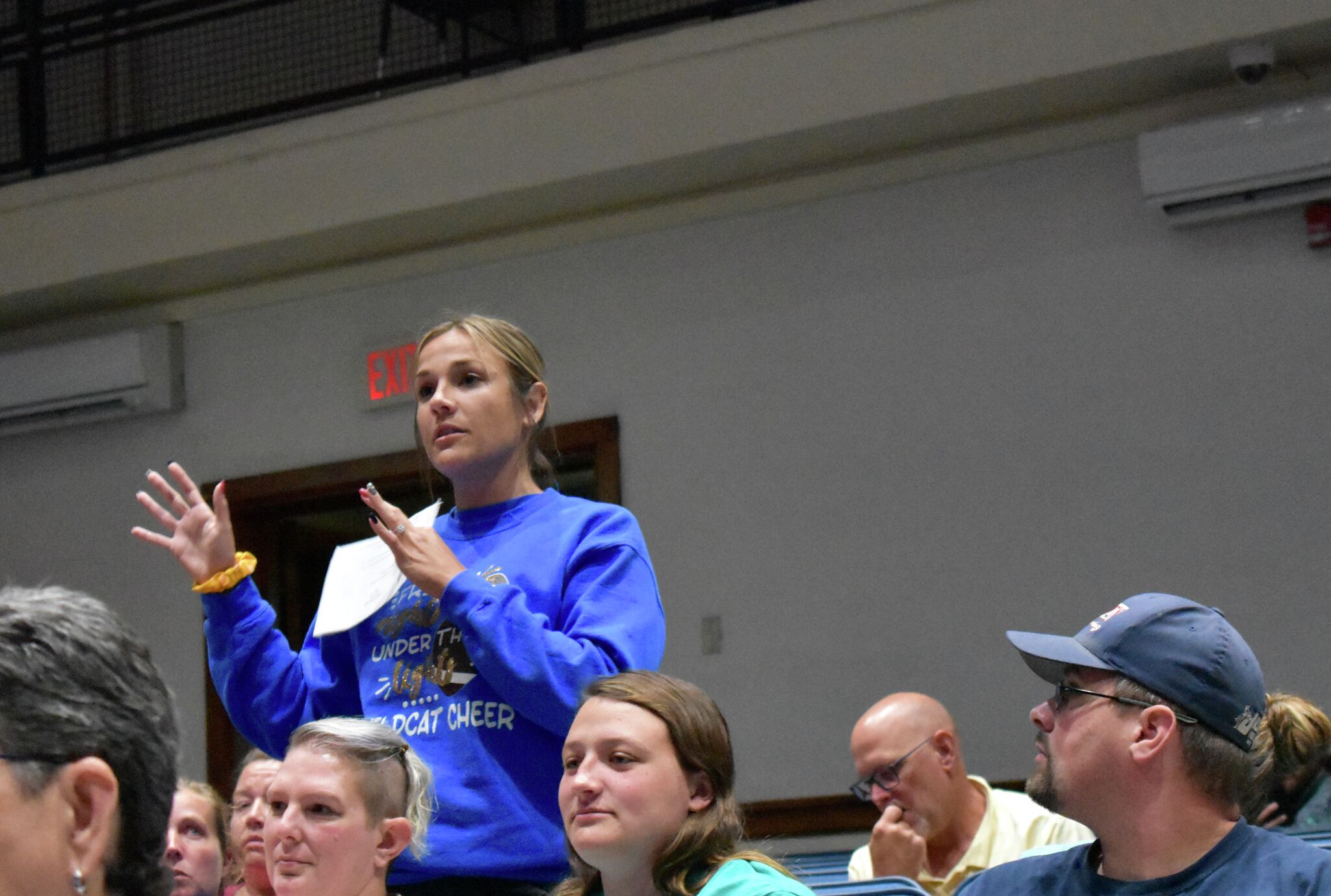 Prospective Evart Middle School sideline cheer team gains ground