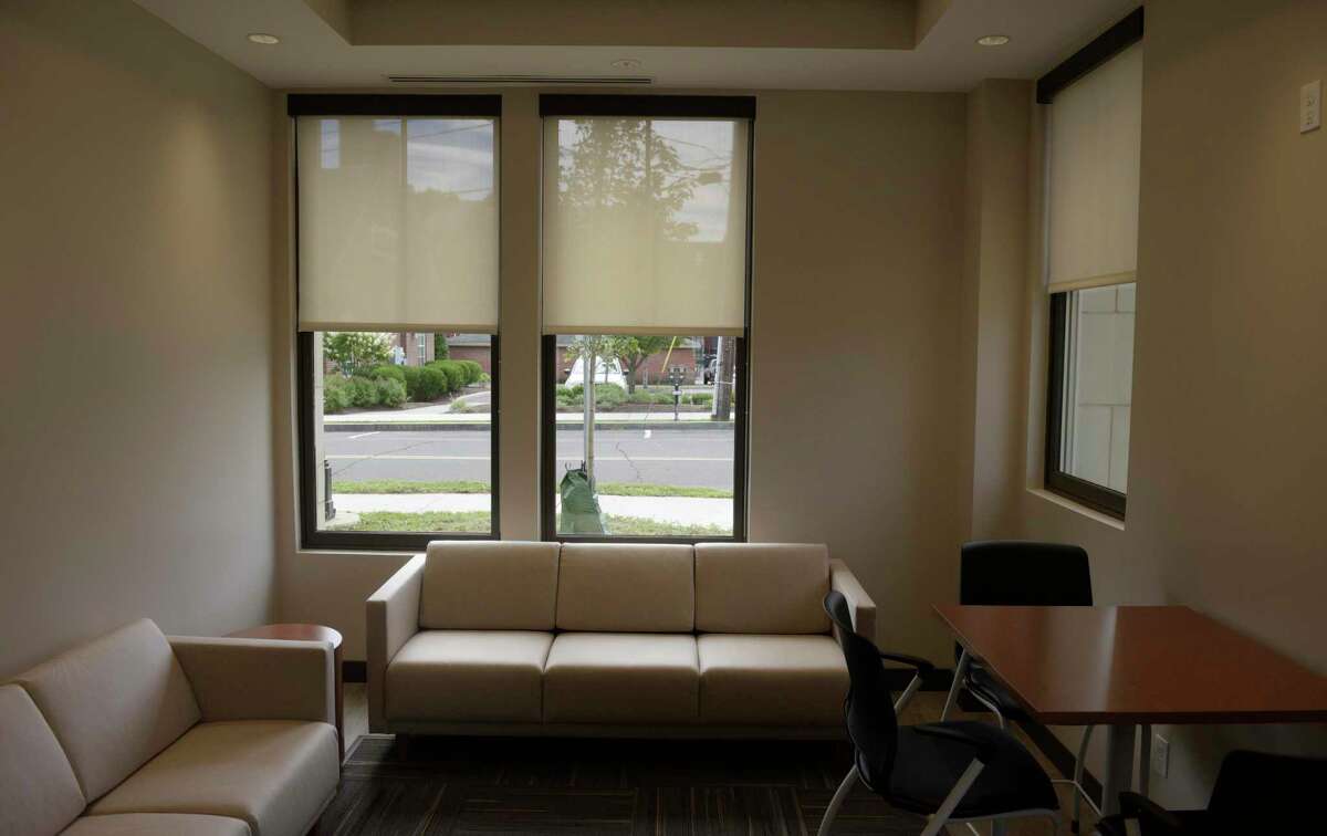 A new residence lounge at the Connecticut Institute for Communities. The CIFC is opening a new 8,500 square-foot wing at 120 Main Street in Danbury. The new wing includes 3 new dental operatories, a new family medicine suite, 8+ additional pediatric and adult medicine exam rooms, and a Primary Care Simulation Laboratory for CIFC’s Teaching Health Center program. Thursday, August 11, 2022, Danbury, Conn.