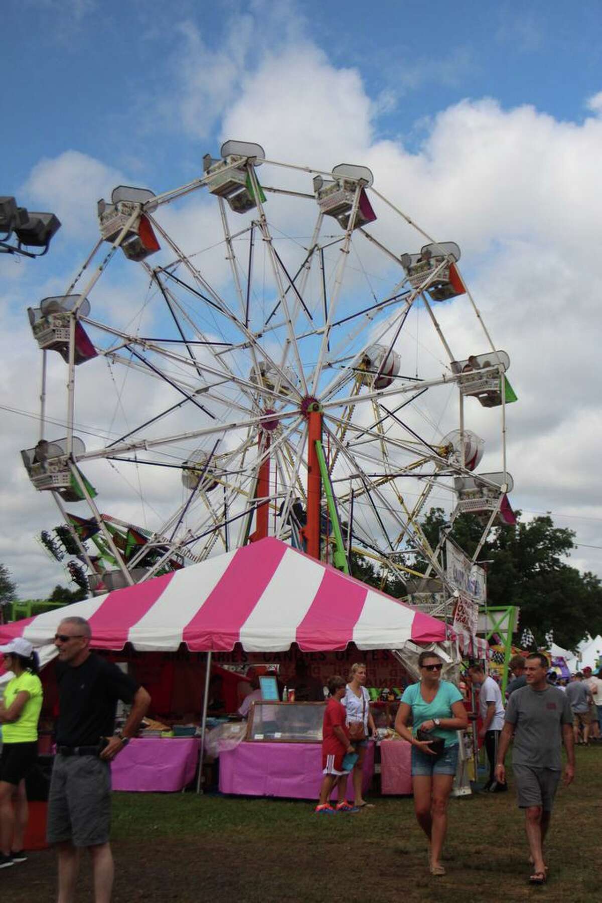The fair will feature a variety of new vendors, performances and other entertainment.