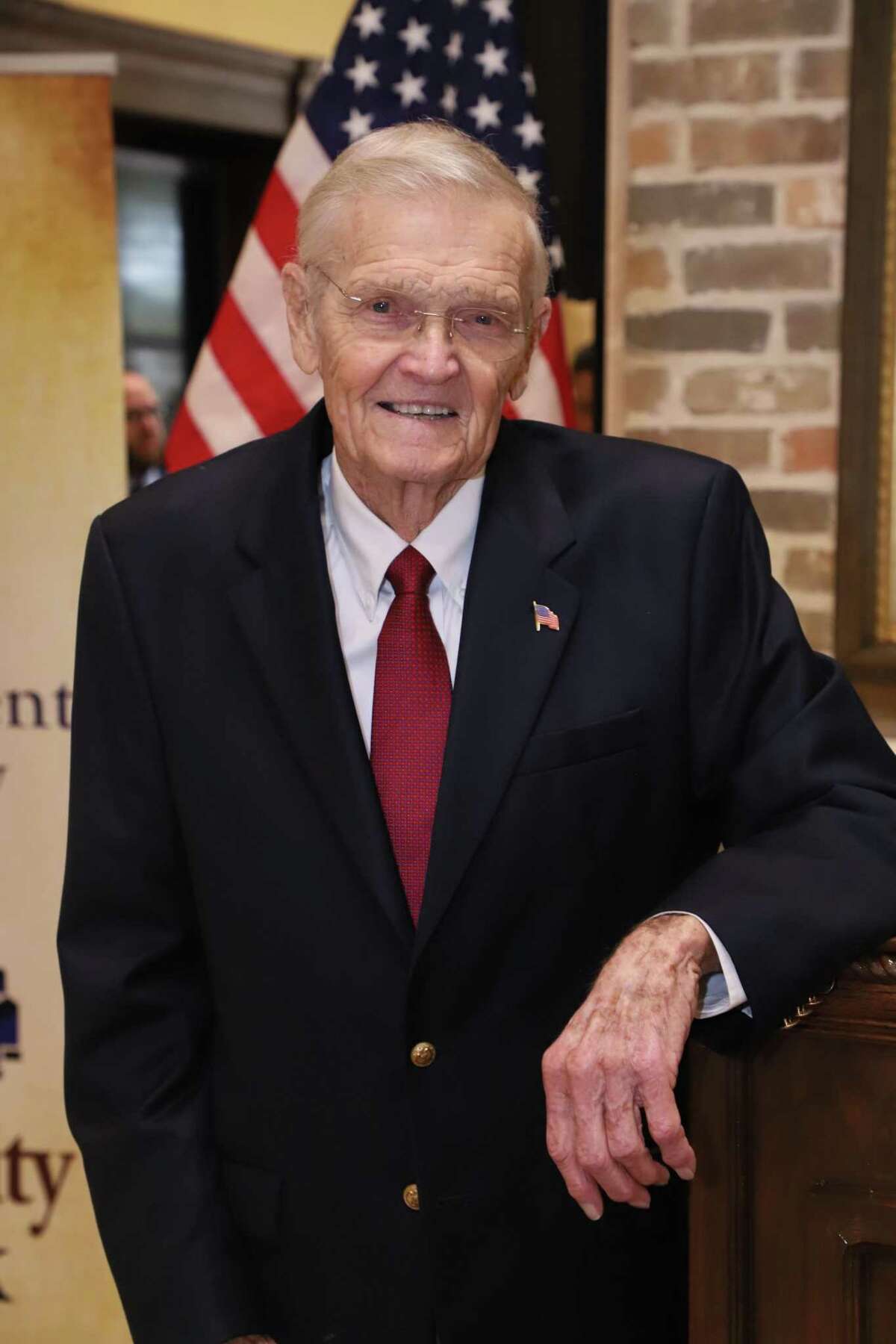 2023 Mr. South Texas Carroll Summers dies at 91