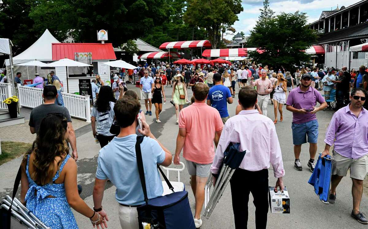 Handle, attendance up at Saratoga Race Course