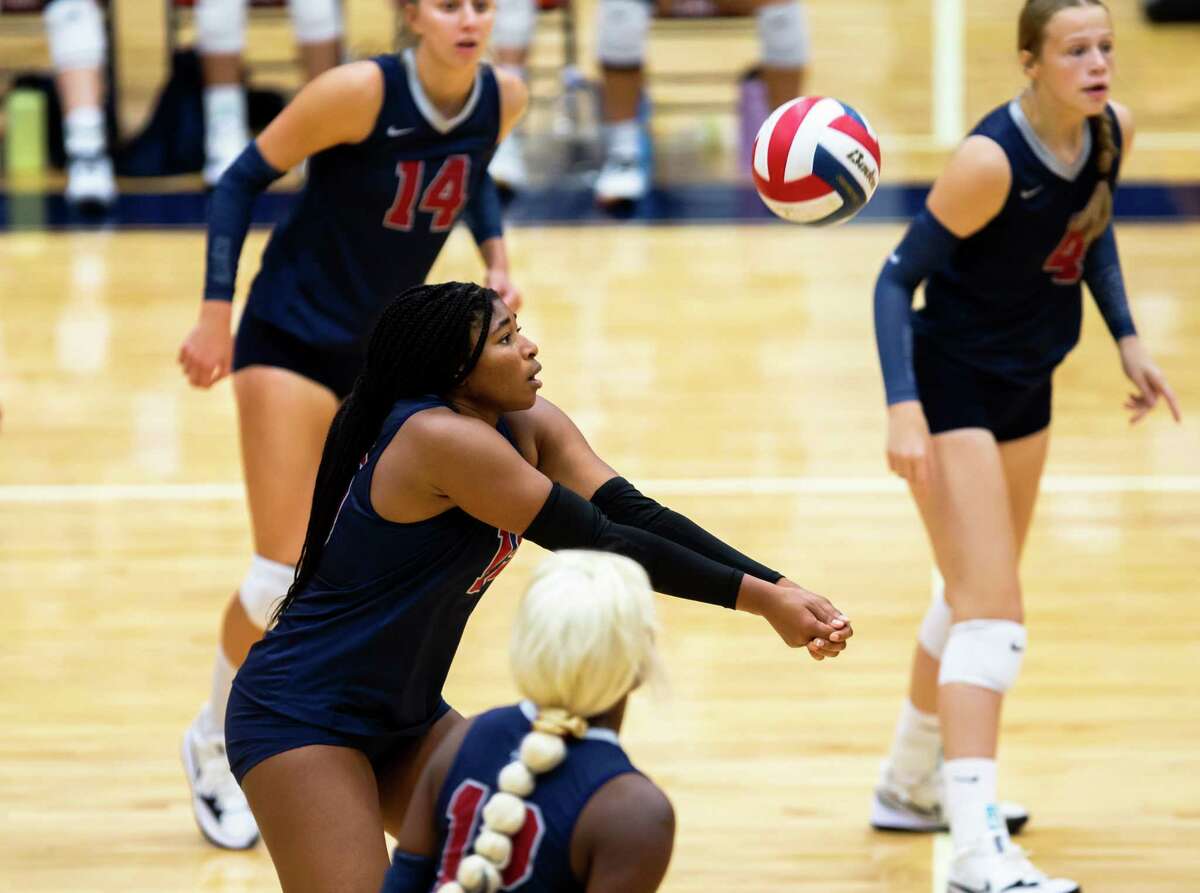 Tompkins sweeps Canyon for Katy/CyFair Volleyball Tournament title