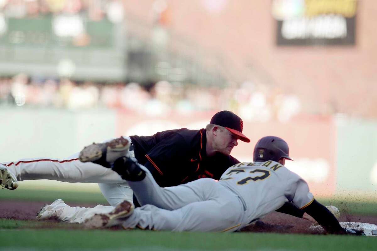 Logan Webb driving home after striking out 10 Dodgers : r/SFGiants