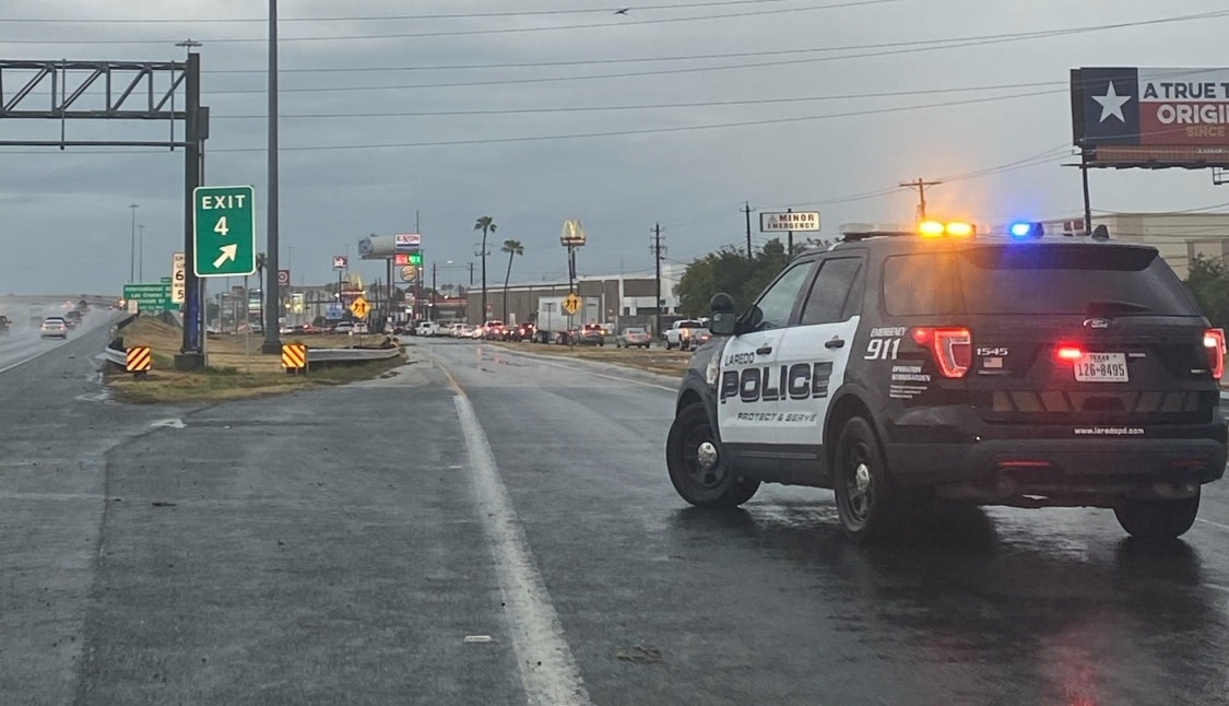 LPD: Sinkhole forms off I-35 exit ramp