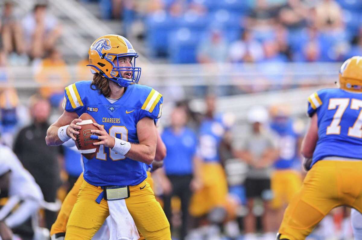 Football - University of New Haven Athletics