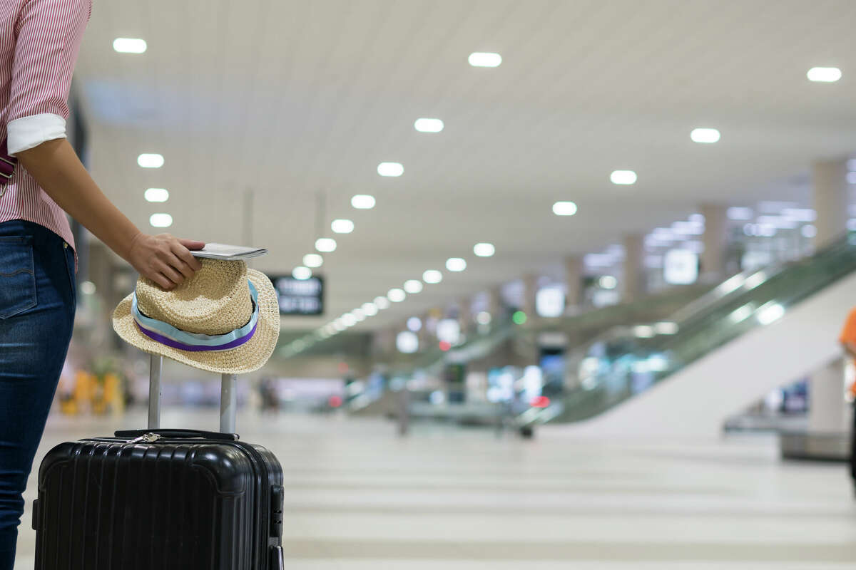 Make sure you know United's baggage rules before boarding. 