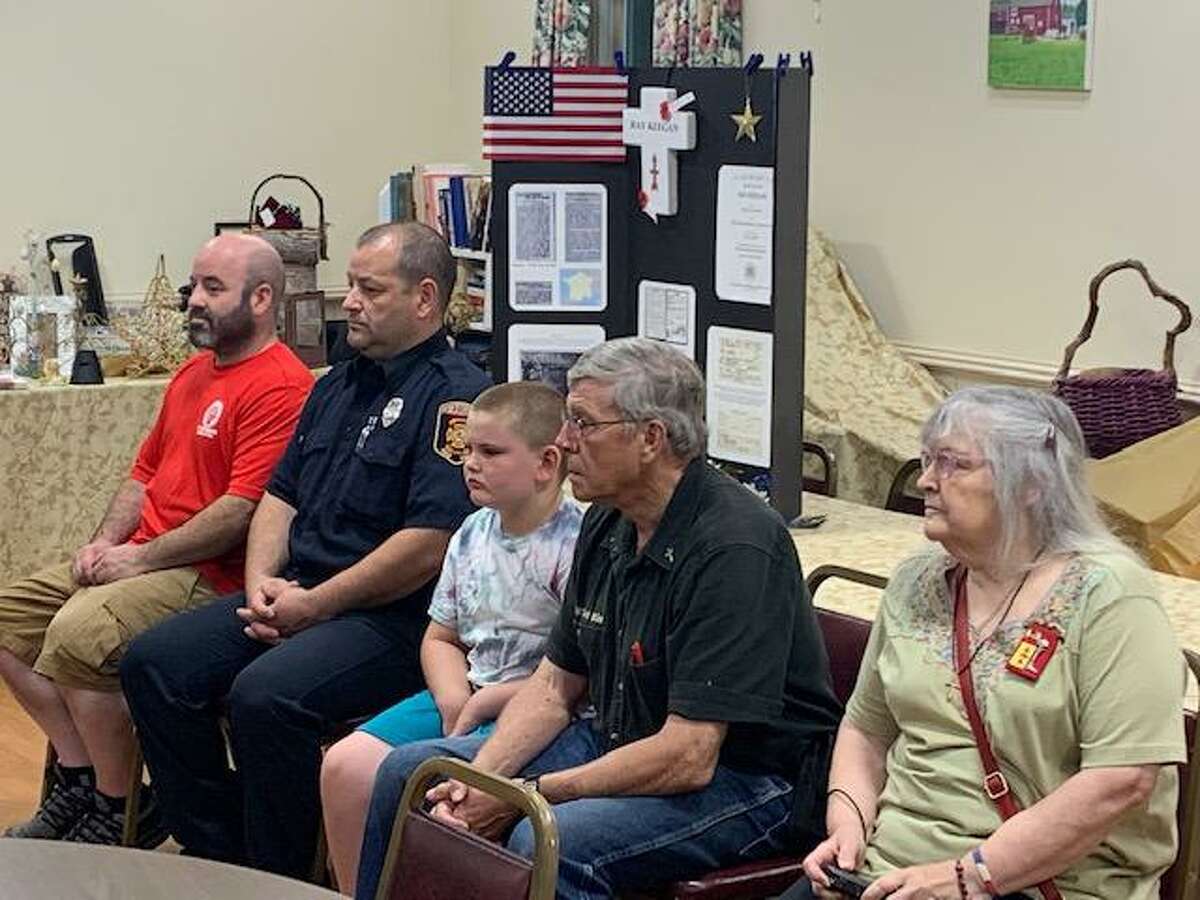 Riverton Grange honors veteran during monthly ceremony