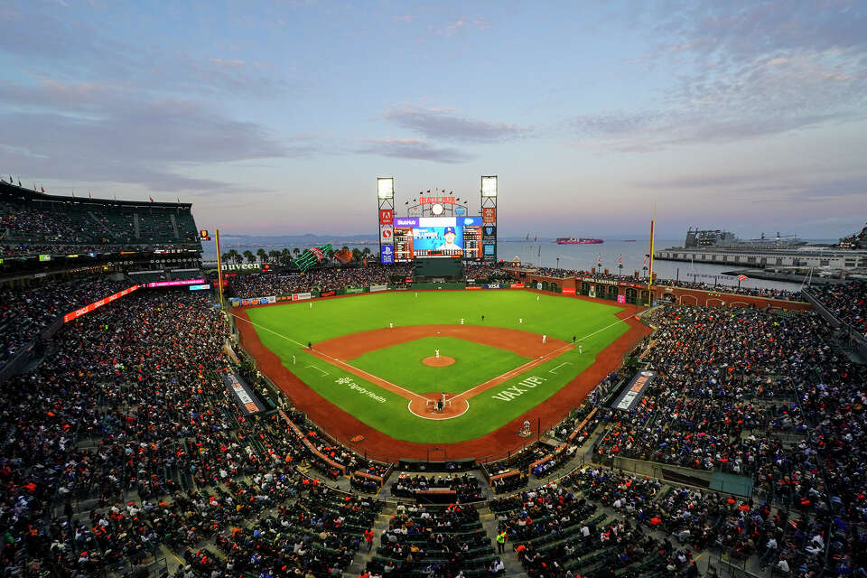 San Francisco Oracle Park garlic fries are a limp letdown