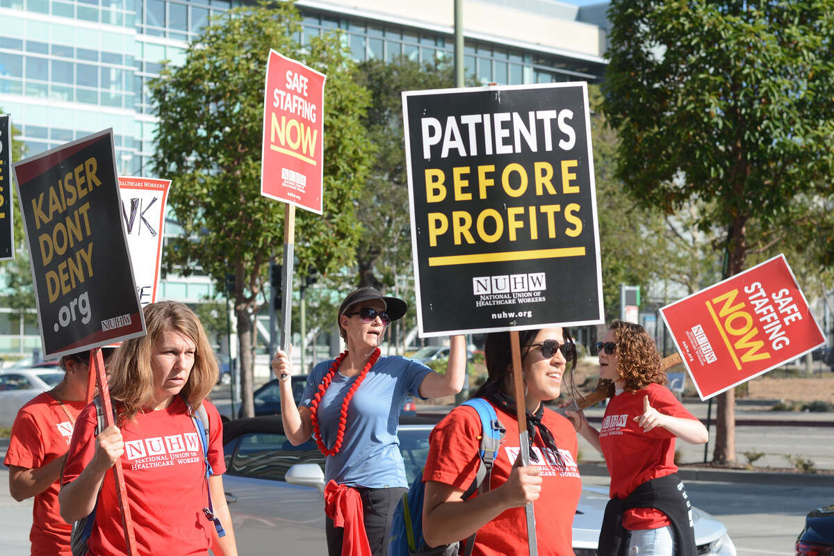 Kaiser workers strike at the Oakland Medical Center to protest the HMO's "unethical" working conditions on Aug. 16, 2022.  