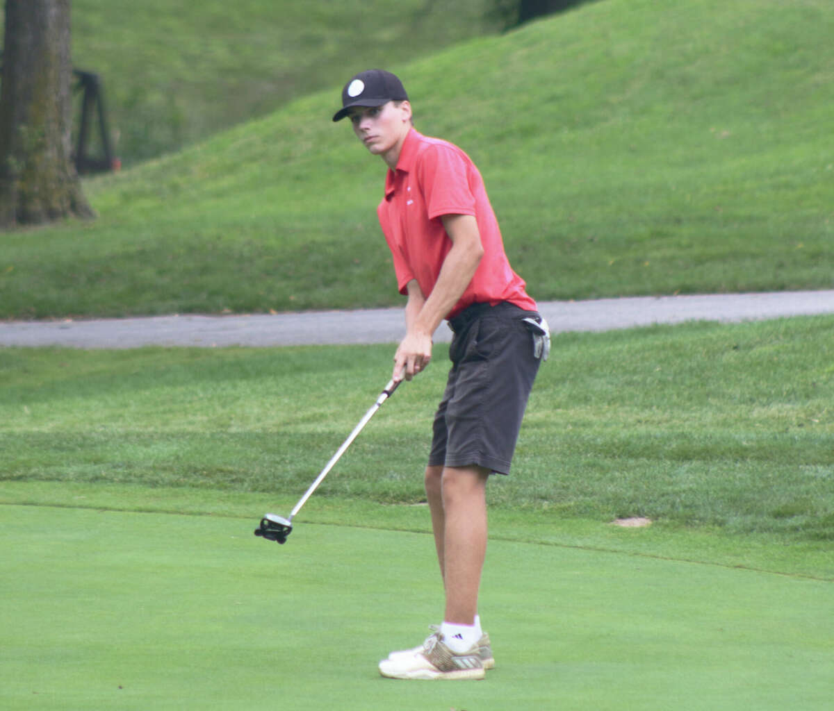 Alex Siatos for Alton shot one-under 71 to finish fourth in individual score at the Redbird Tee-Off Classic on Tuesday. 