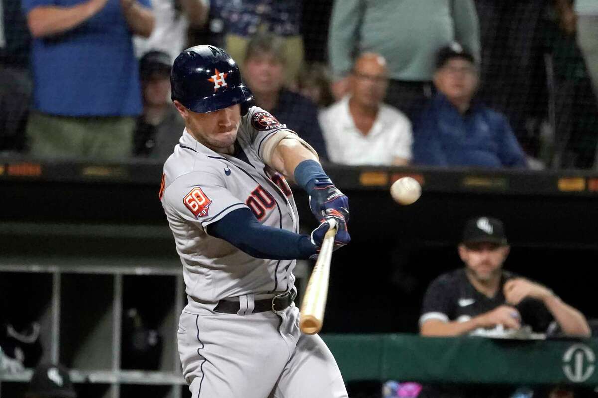 Alex Bregman of old returns at perfect time amid Astros' pennant race