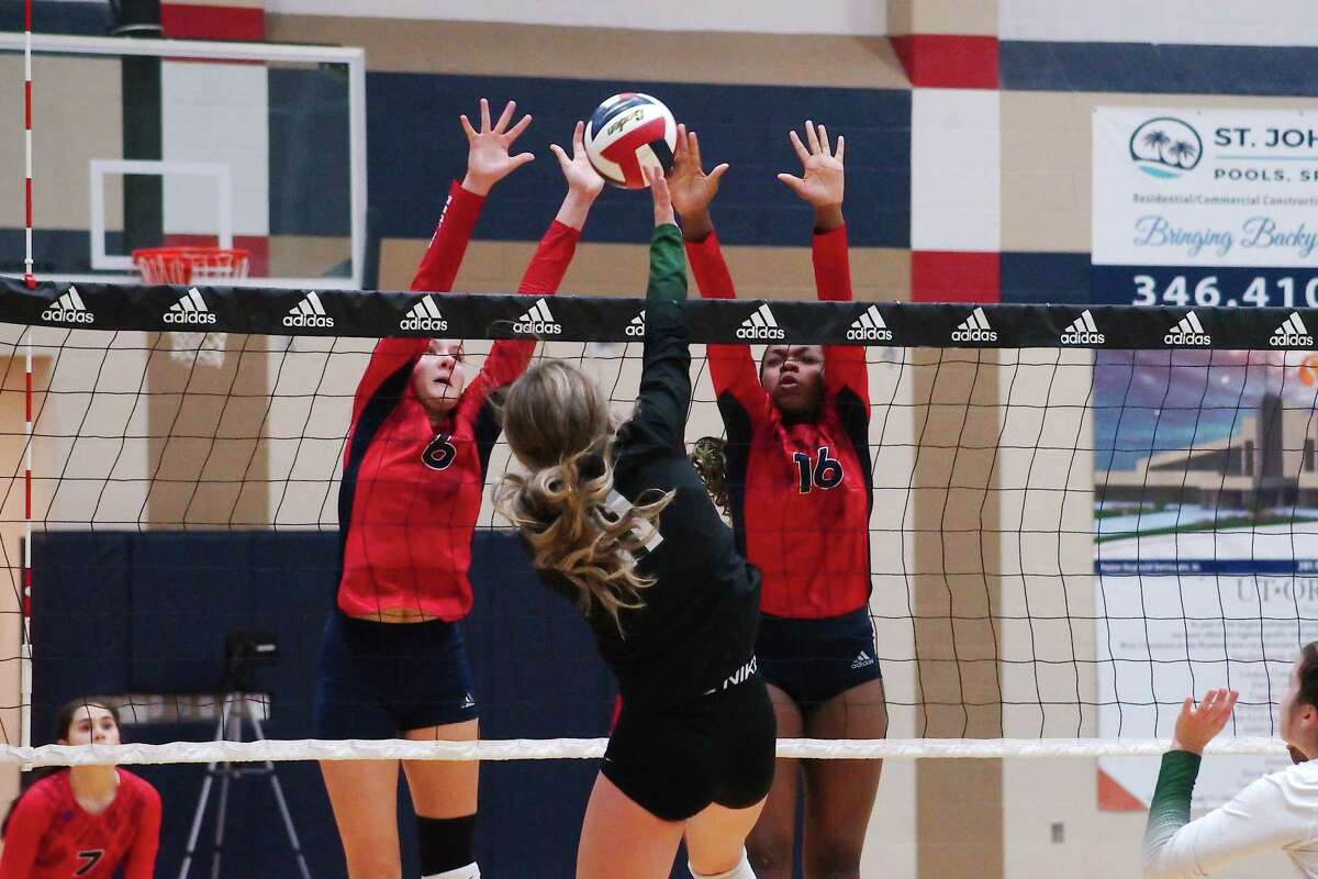 Dawson, Clear Springs volleyball teams pick up victories