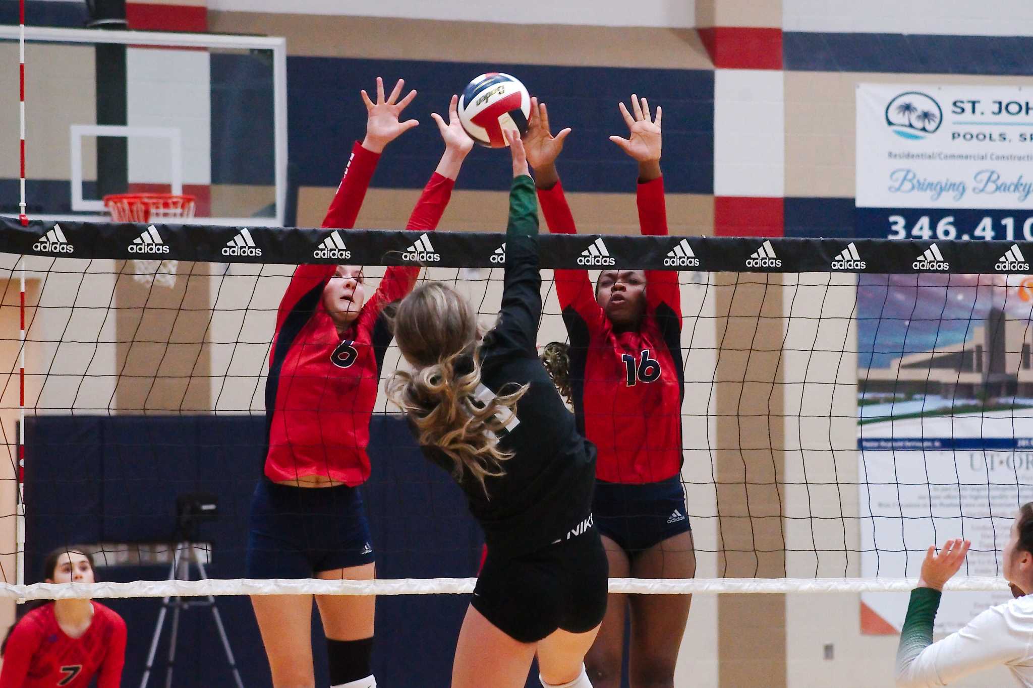 Dawson, Clear Springs volleyball teams pick up victories