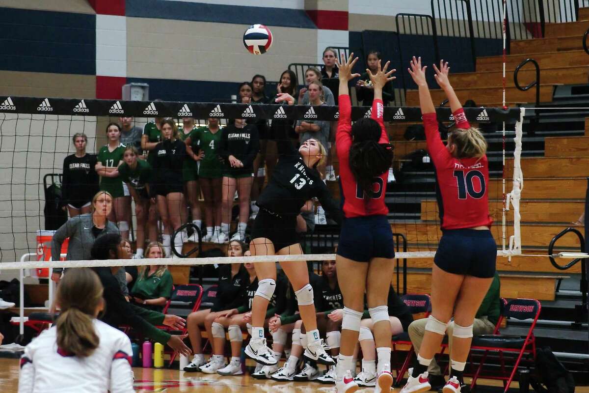 Dawson, Clear Springs volleyball teams pick up victories