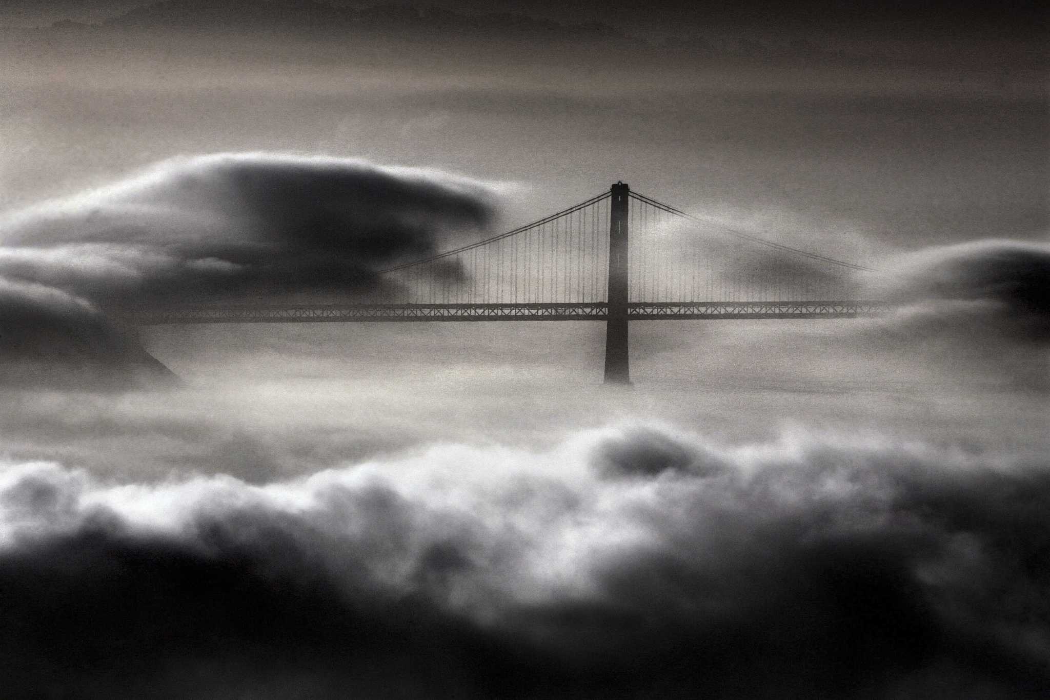 Photos of fog in San Francisco in the month August, or 'Fogust'