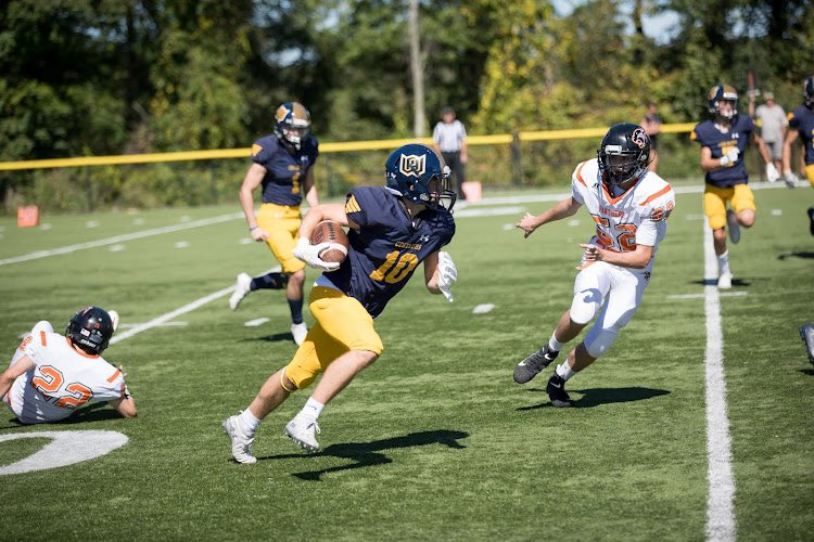 woodstock-academy-2022-football-preview-saucier-steps-into-qb-role