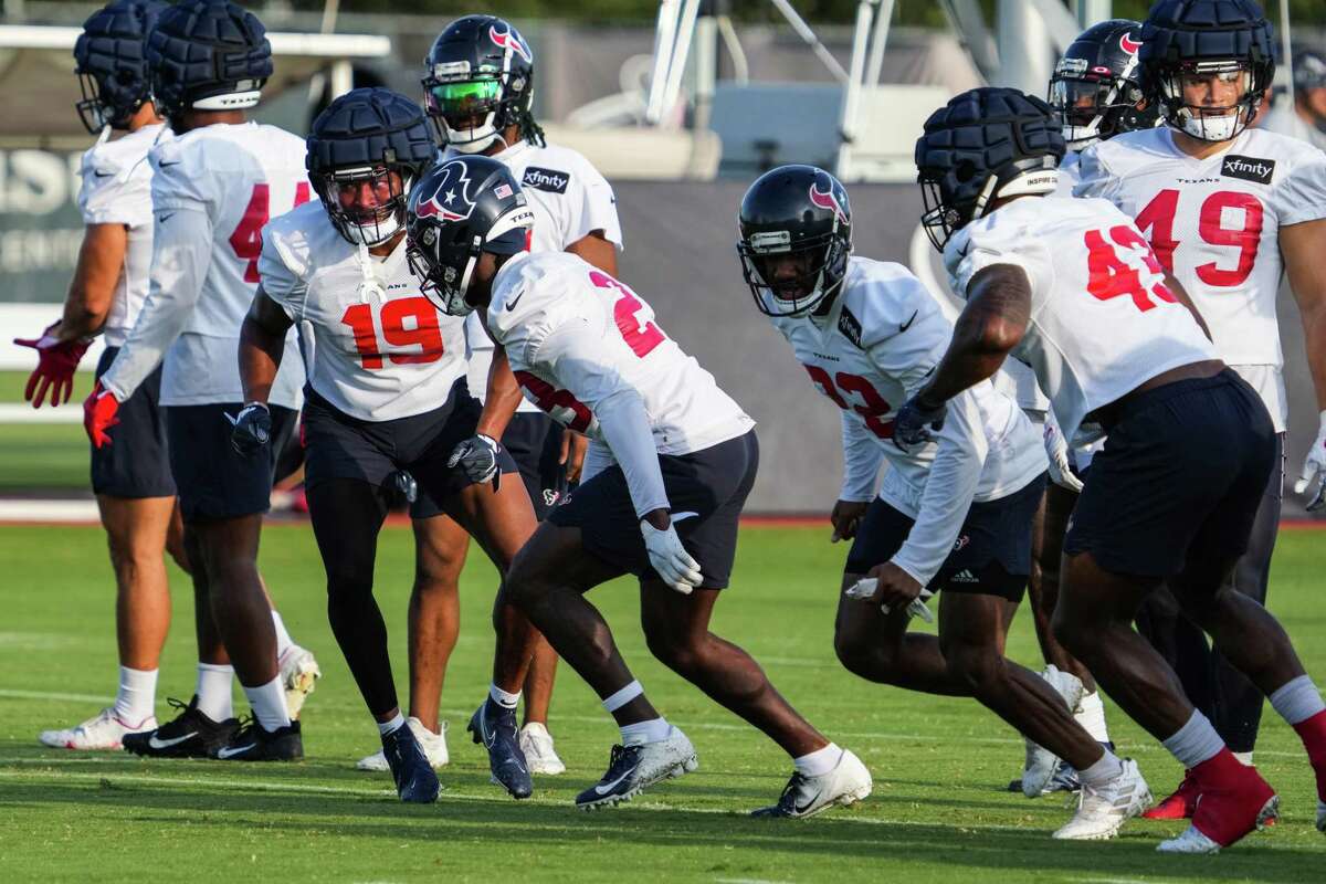 Houston Texans training camp Day 13: Tavierre Thomas out vs. Rams